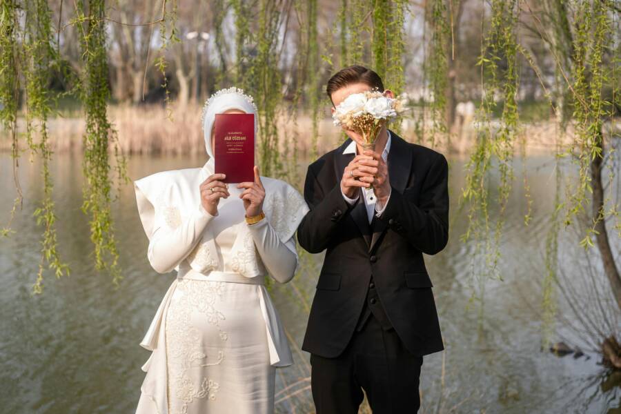 工會加保後結婚,眷屬加保資格文件步驟全指南 加入工會後結婚的步驟及取得家屬加入工會資格文件的完整指南