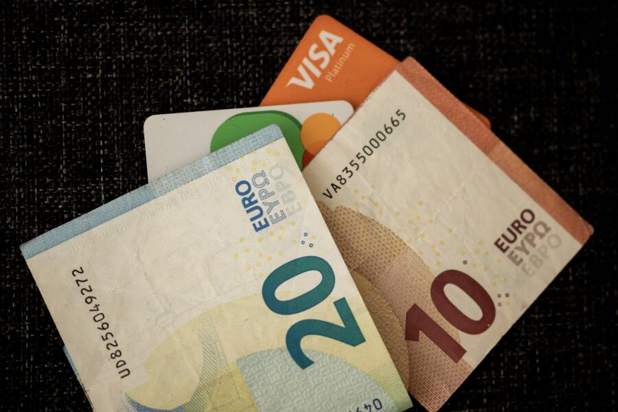 勞保退休金退休金的計入時間不固定嗎？透過 3 個步驟查看申請進度和資助日期