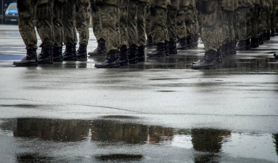 服兵役年限算不算工齡繳勞動保險？明確服務年資與資歷